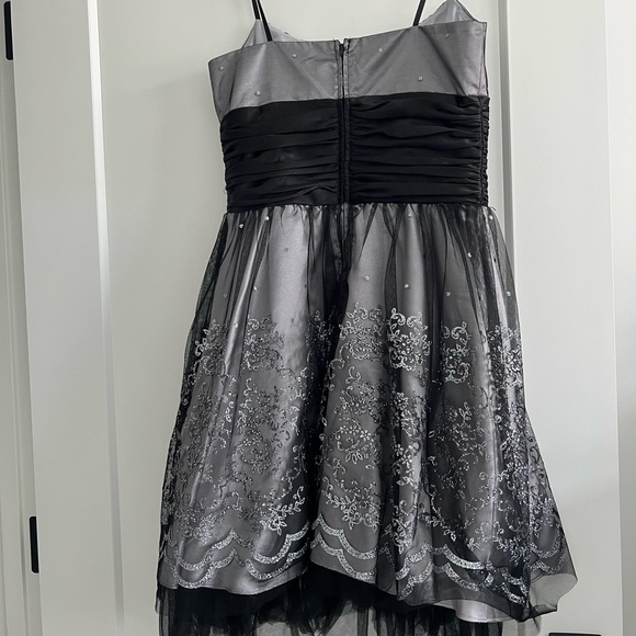 Frilly Winter Cocktail Dress - Picture 2 of 5